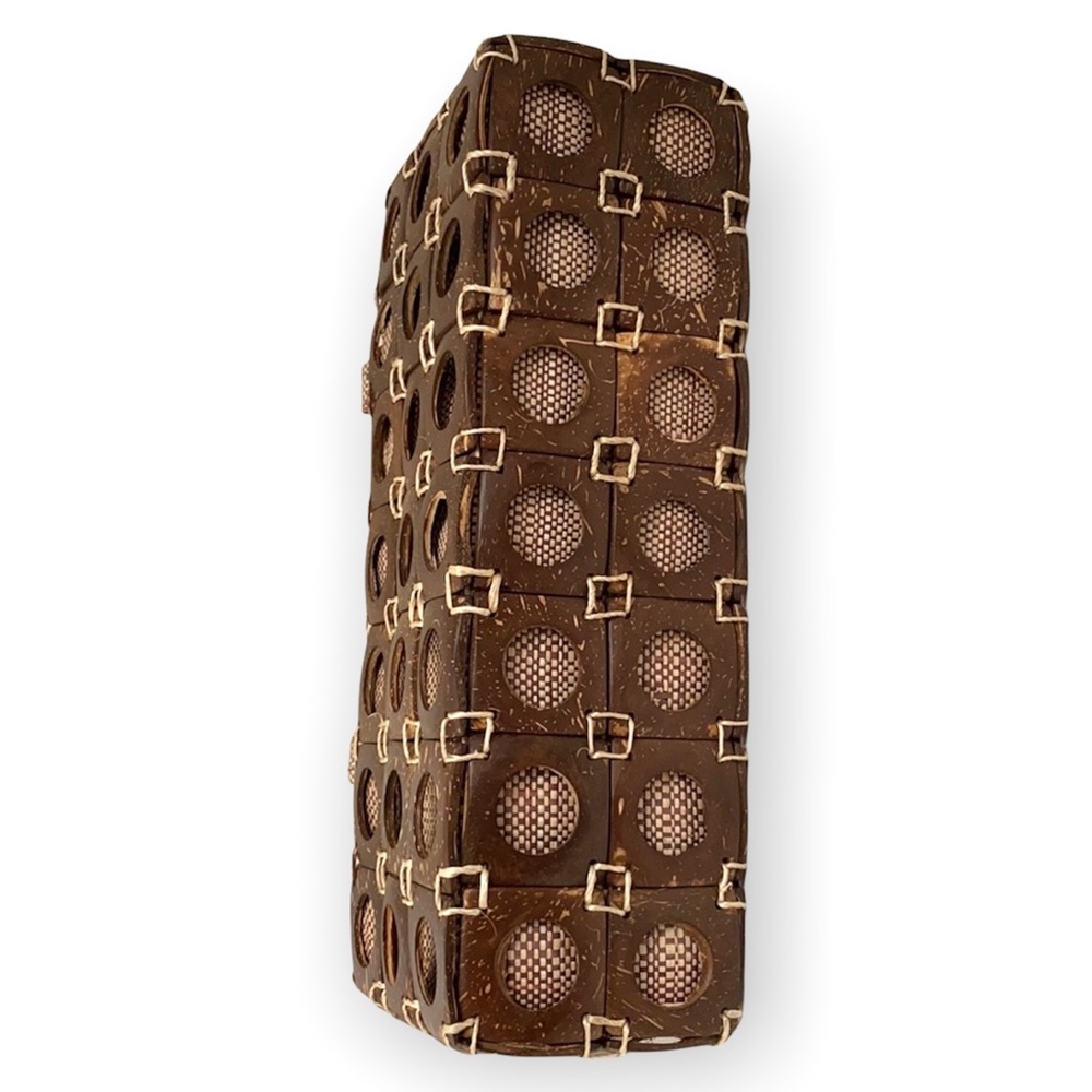NWOT Handmade Rectangular Coconut Shell Purse - Picture 8 of 14